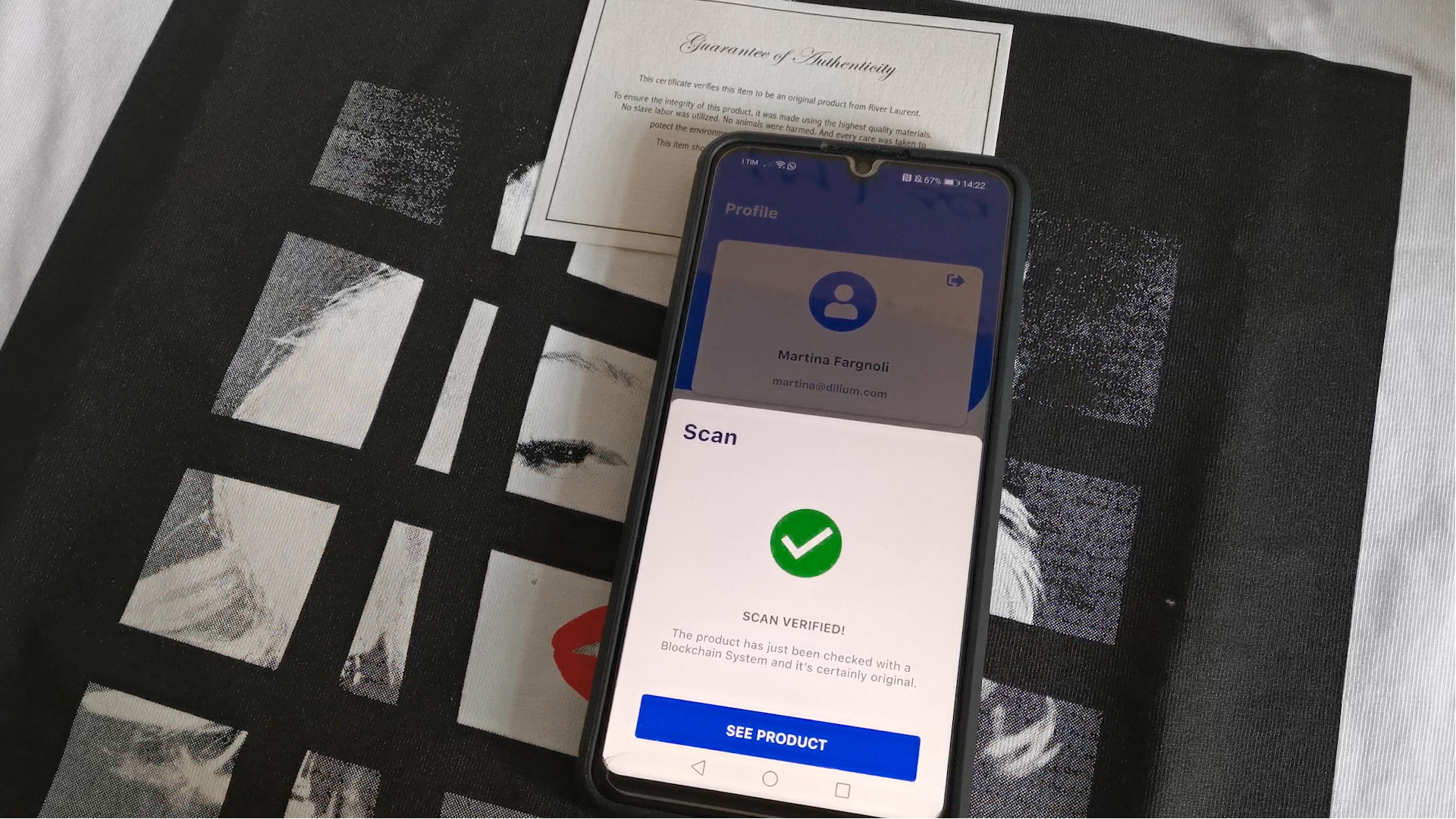 SafeTruth Blockchain wears River Laurent SafeTruth Blockchain wears River Laurent